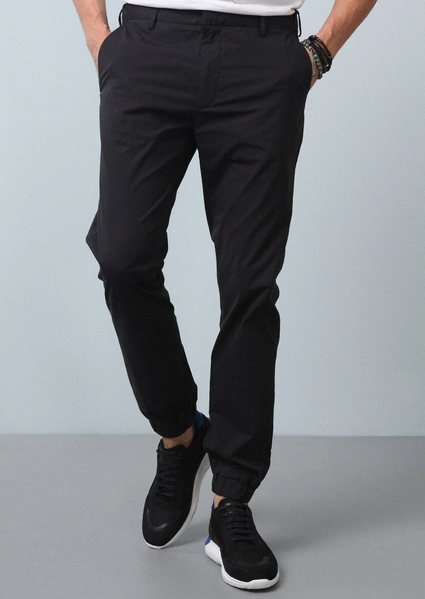 Siyah Düz Dokuma Jogging Fit Casual Pamuk Karışımlı Pantolon - 2