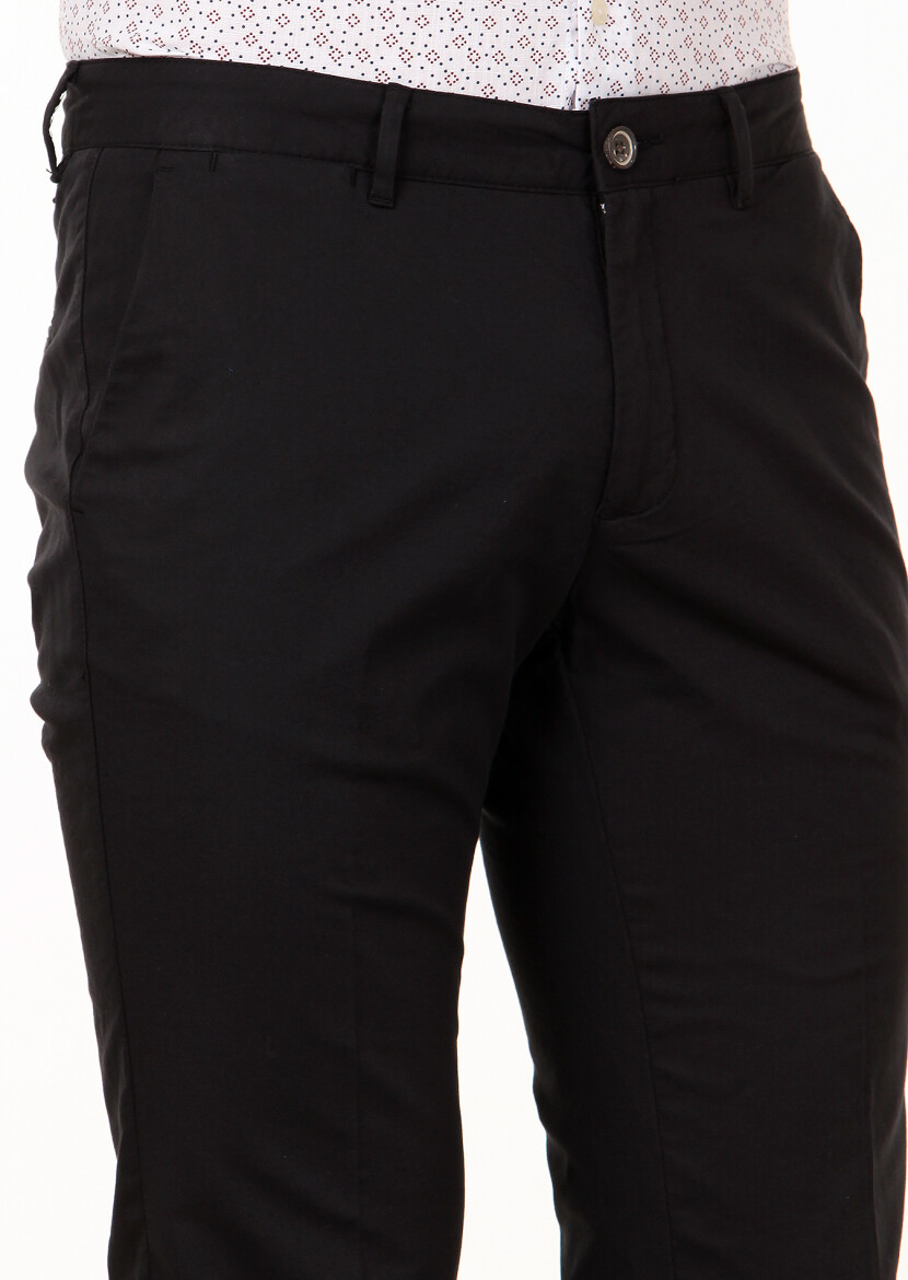 Siyah Düz Dokuma Regular Fit Casual Pamuk Karışımlı Pantolon - 3