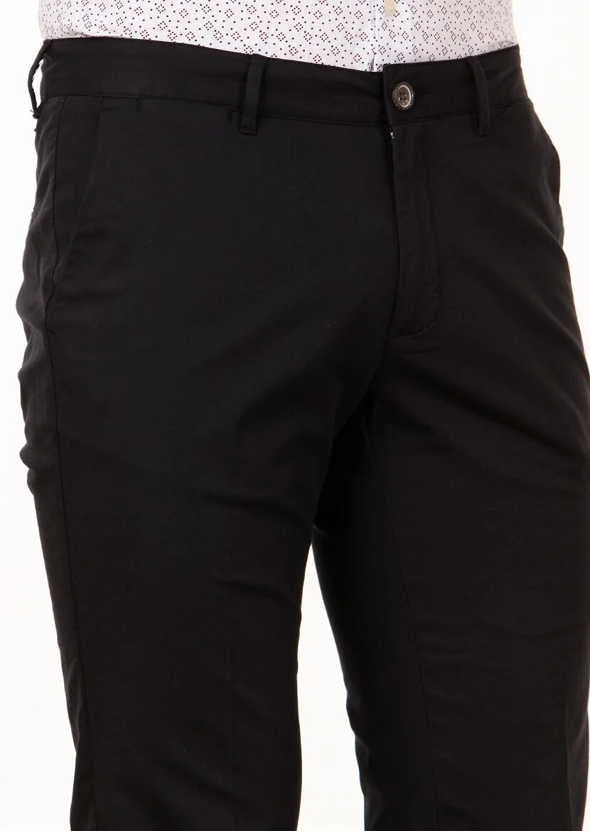 Siyah Düz Dokuma Regular Fit Casual Pamuk Karışımlı Pantolon - 3