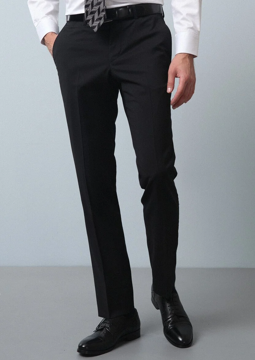 Siyah Düz Kumaş Modern Fit Klasik %100 Yün Pantolon 