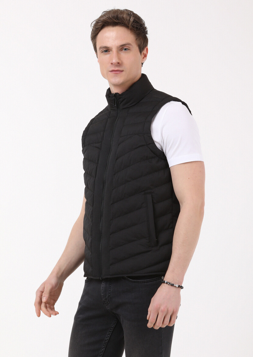 Siyah Regular Fit Dik Yaka Casual Dokuma Spor Yelek - 3