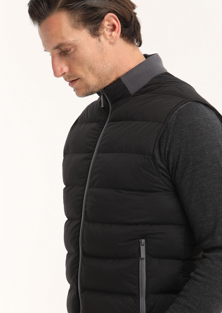 Siyah Regular Fit Dik Yaka Casual Dokuma Spor Yelek - 2