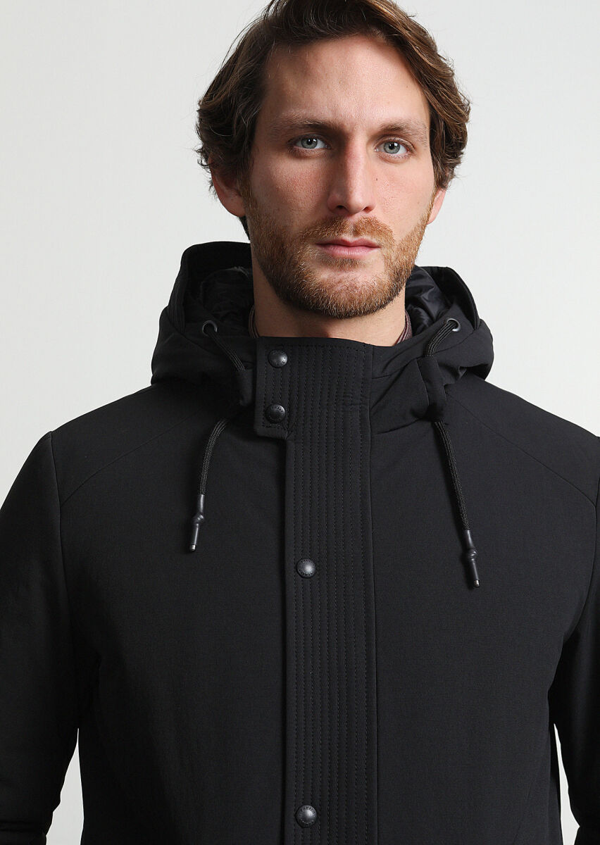 Siyah Regular Fit Kapüşonlu Casual Dokuma Kaban - 2