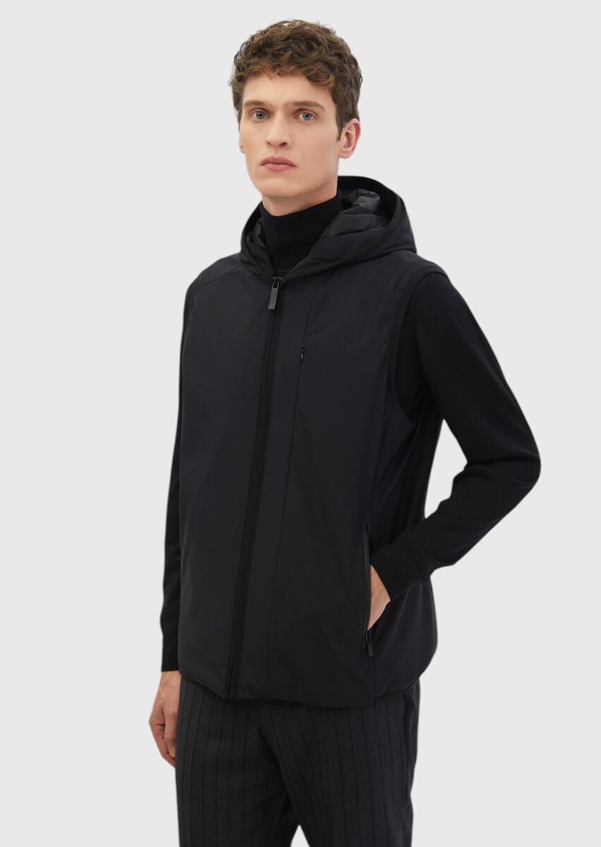 Siyah Regular Fit Kapüşonlu Casual Dokuma Spor Yelek - 1