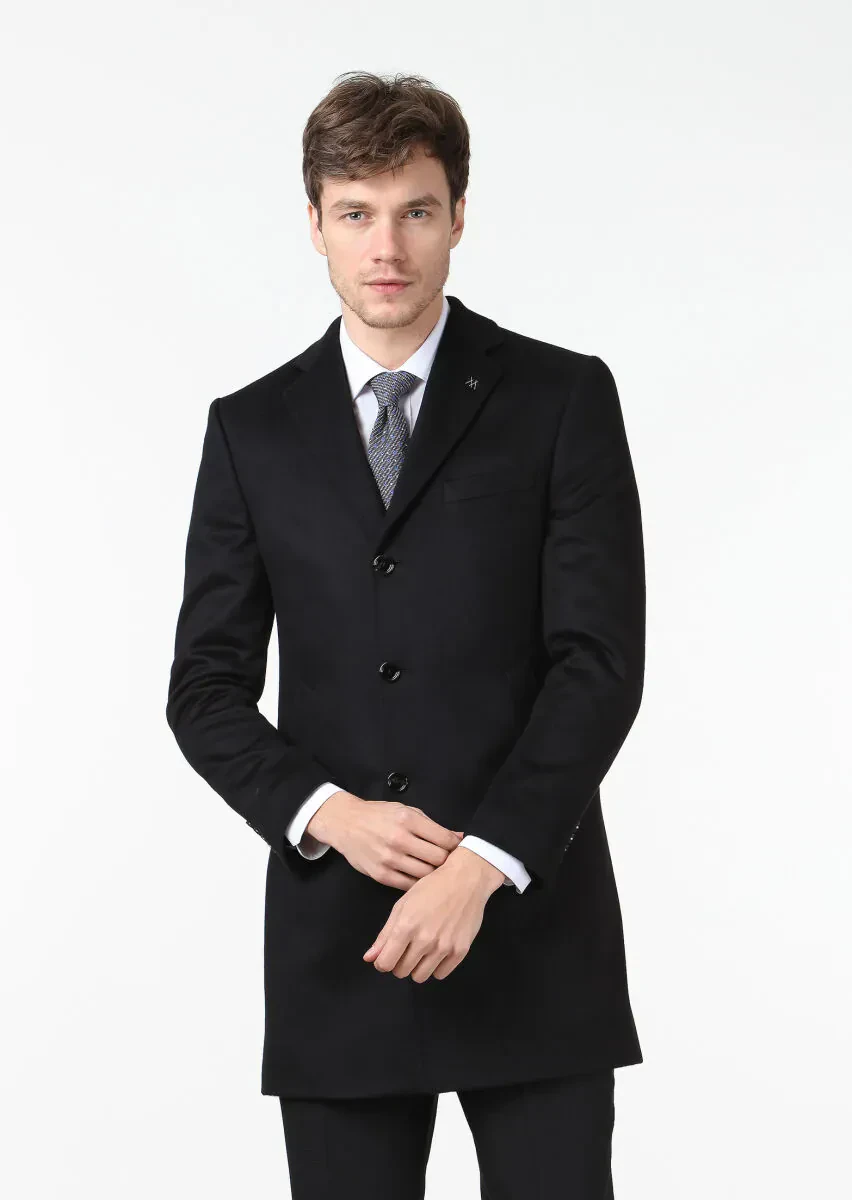 Siyah Regular Fit Kelebek Yaka Klasik Dokuma Palto - 1