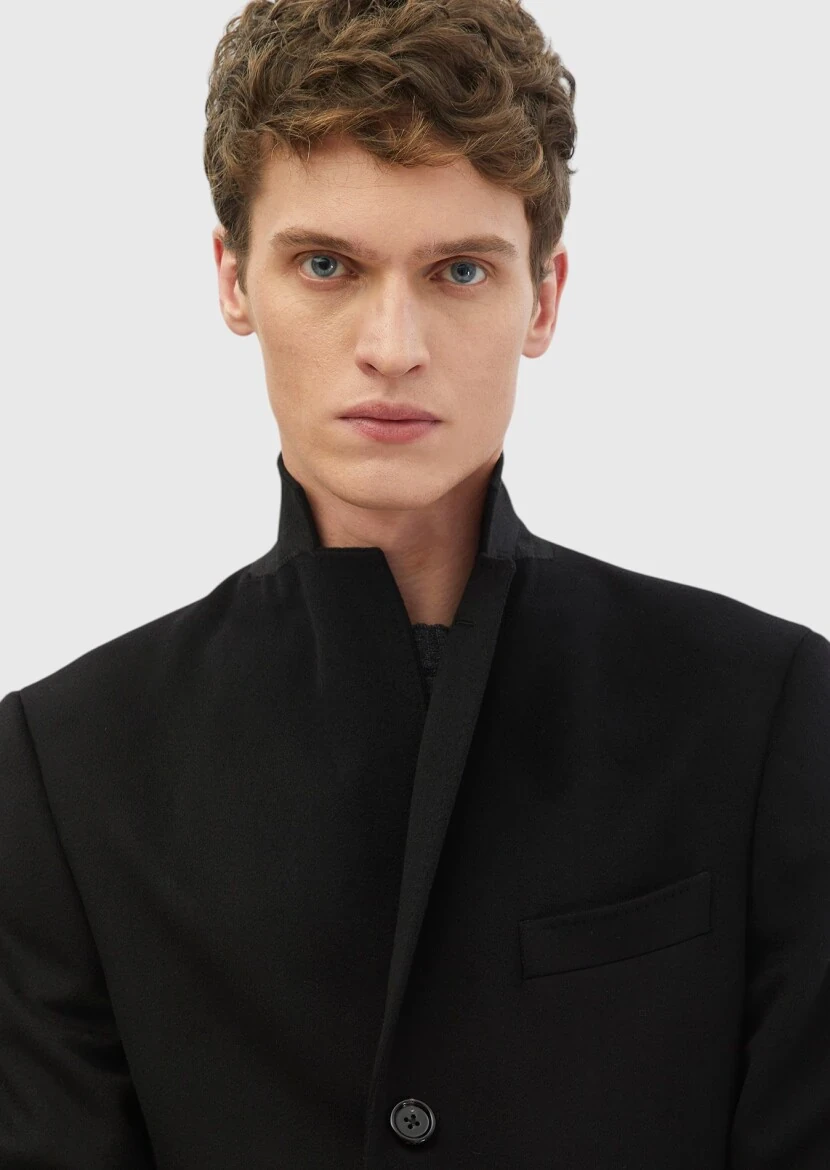 Siyah Regular Fit Kelebek Yaka Klasik Dokuma Palto - 3