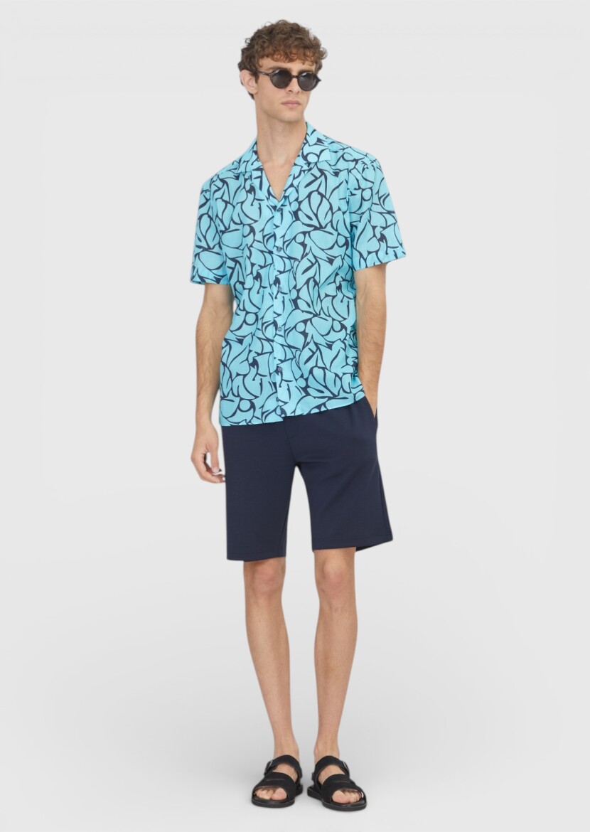 Turquoise Printed Regular Fit Short Weaving Casual 100% Cotton Shirt 