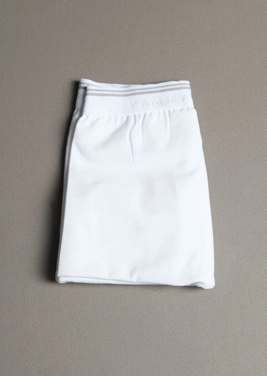 White Boxer - 1