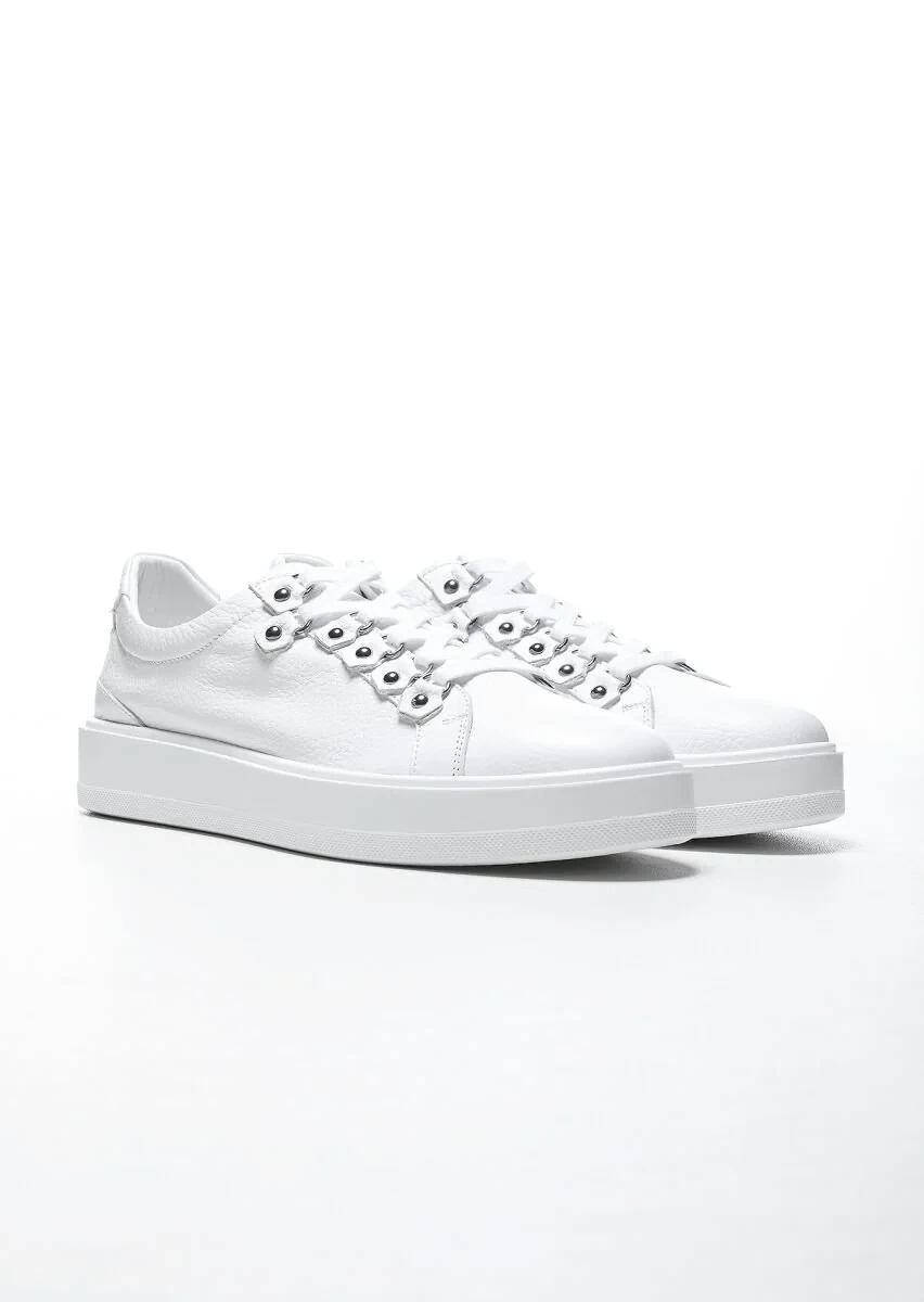 White Sneaker - 2