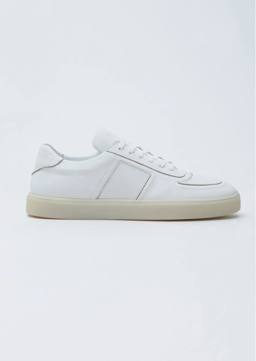 White Sneaker - 1