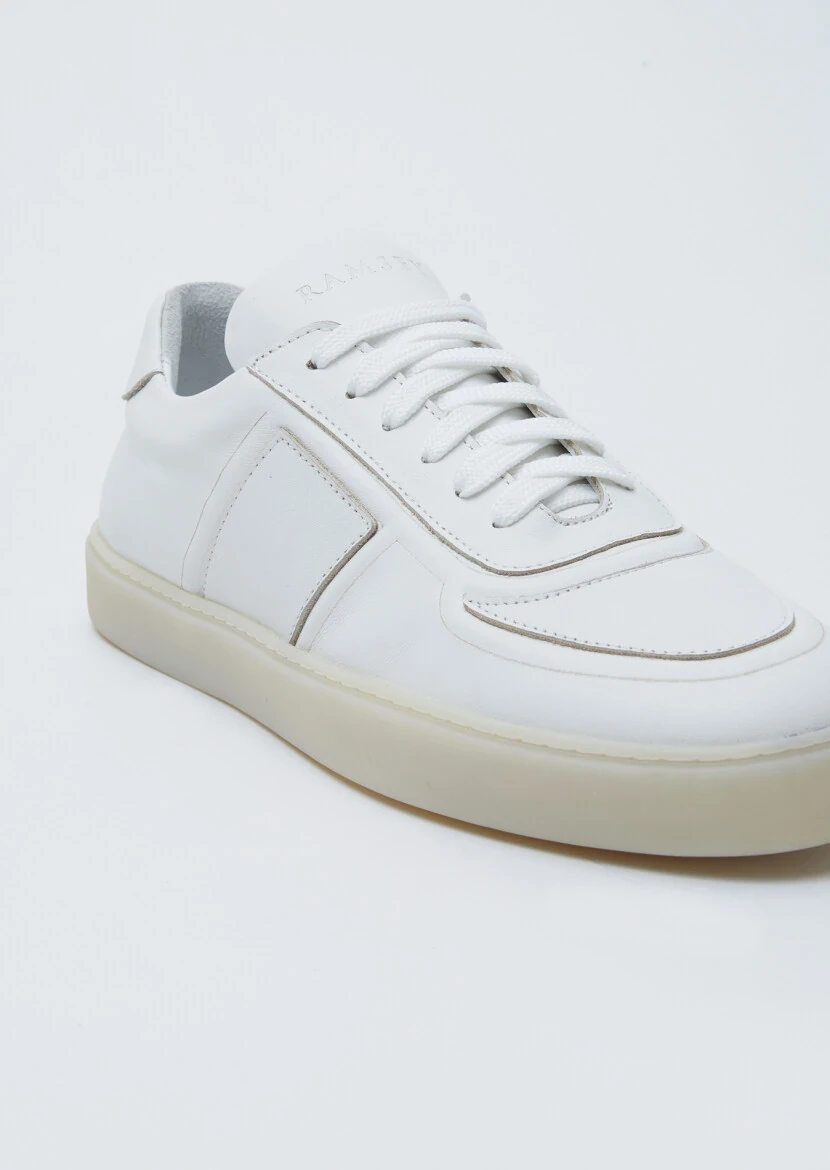 White Sneaker - 2