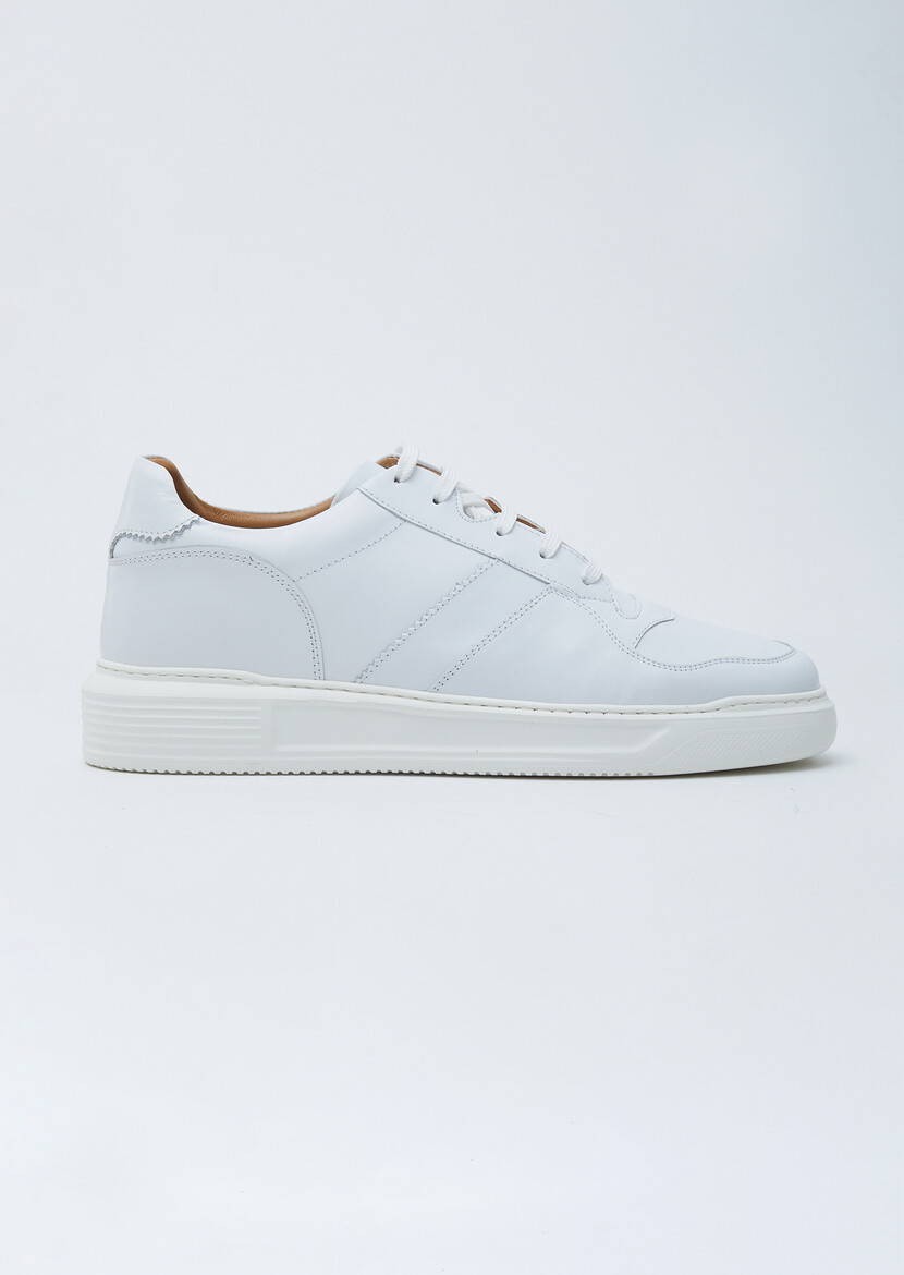 White Sneaker - 1