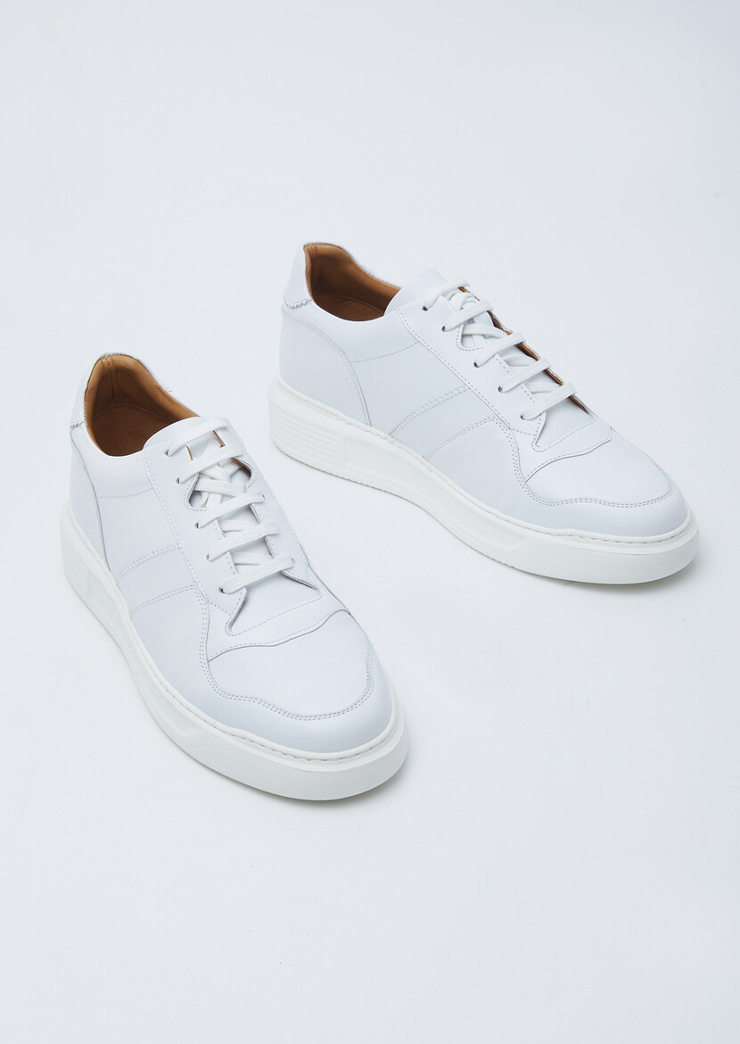 White Sneaker - 3