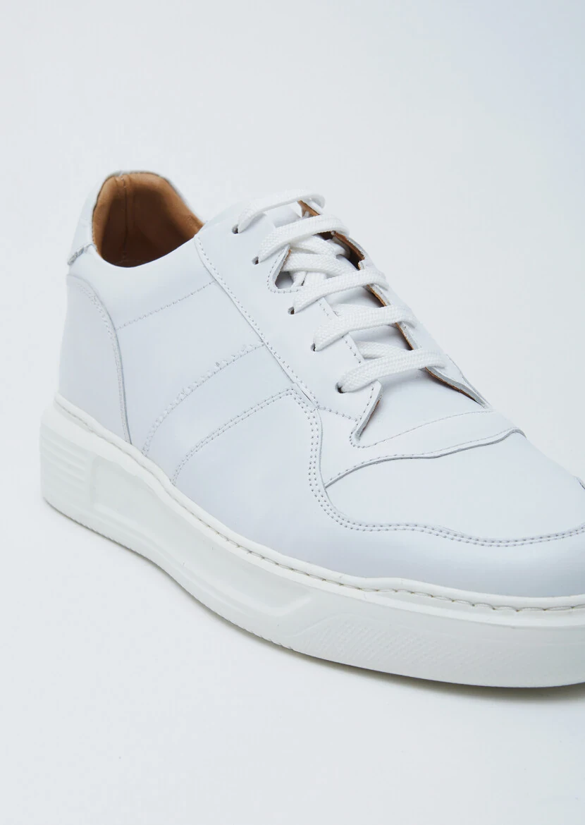 White Sneaker - 2