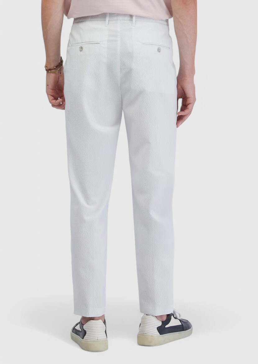 White Weaving Jogging Fit Casual Trousers - 4