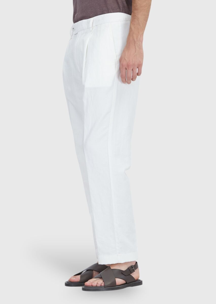 White Weaving Relaxed Fit Casual Cotton Blended Trousers - 3
