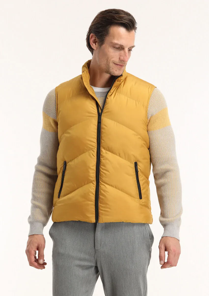 Yellow Regular Fit Turtleneck Casual Weaving Puffer Vest - 3