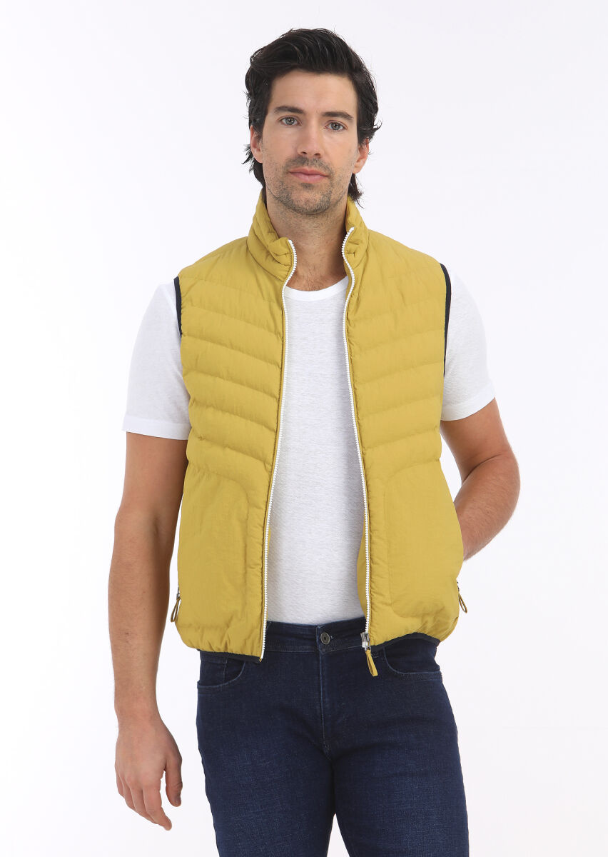 Yellow Regular Fit Turtleneck Casual Weaving Puffer Vest - 2